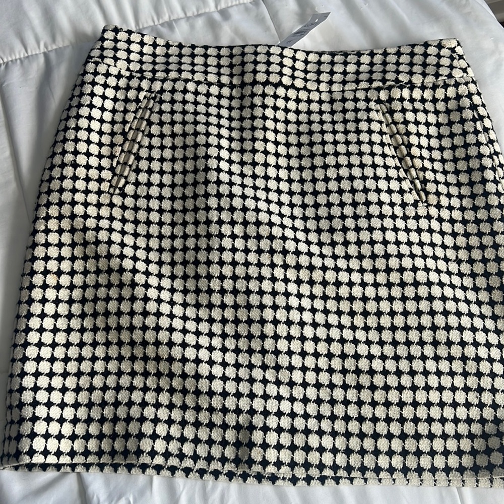 Brand new skirt